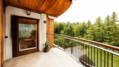 Балкон для загородного дома